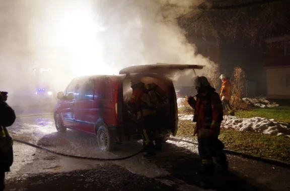 20151202_PKW_Brand_B_Schmittstr_3.jpg